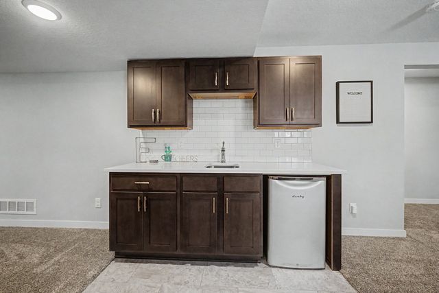 1312 NW 29th Street, Ankeny, IA 50023