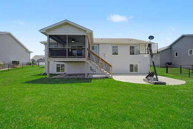 1312 NW 29th Street, Ankeny, IA 50023