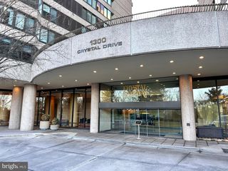 1300 CRYSTAL DR #901S, Arlington, VA 22202