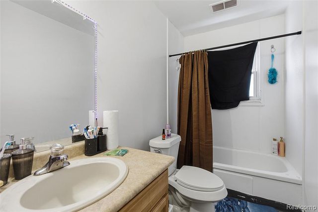 6075 Ashton Avenue, Detroit, MI 48228