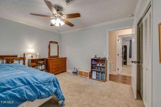 119 Popular Drive, Jonesborough, TN 37659
