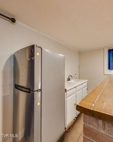 119 Popular Drive, Jonesborough, TN 37659