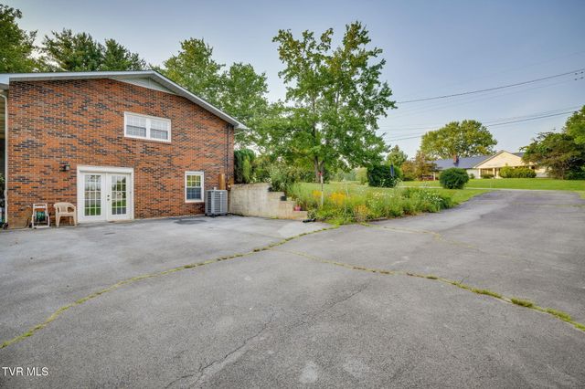 119 Popular Drive, Jonesborough, TN 37659