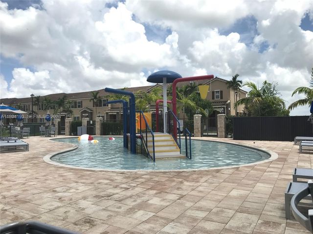 17001 SW 90th Ter 1, Miami, FL 33196