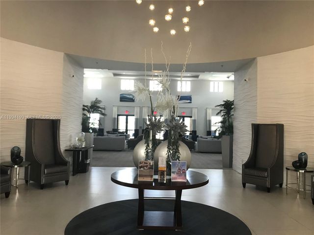 17001 SW 90th Ter 1, Miami, FL 33196