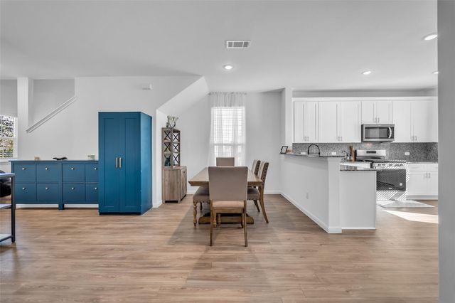 7306 Madison Commons Lane, Houston, TX 77075