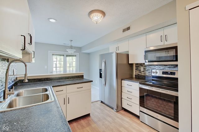 6454 Watham Court, Indianapolis, IN 46250