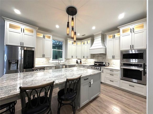 1260 Old Victron School Road, Hoschton, GA 30548