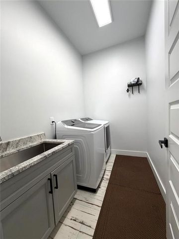 1260 Old Victron School Road, Hoschton, GA 30548