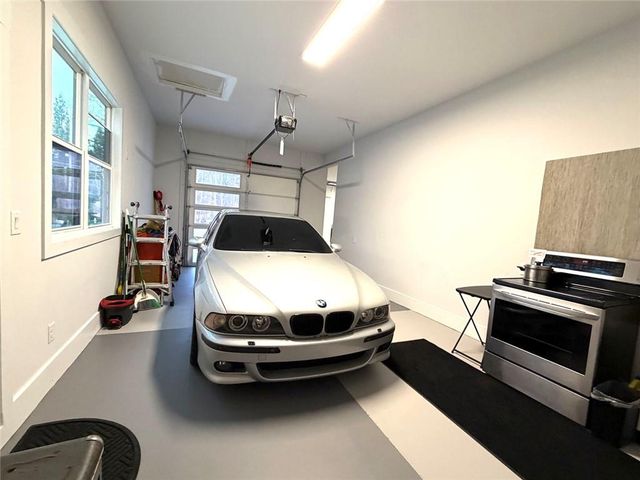 1260 Old Victron School Road, Hoschton, GA 30548