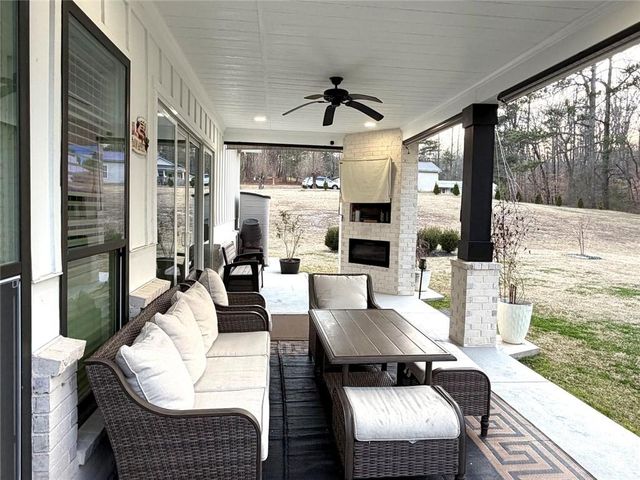 1260 Old Victron School Road, Hoschton, GA 30548