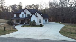 1260 Old Victron School Road, Hoschton, GA 30548