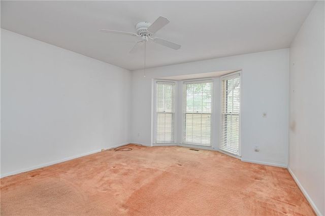 9174 W 102nd Terrace, Overland Park, KS 66212