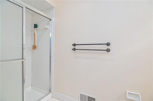 9174 W 102nd Terrace, Overland Park, KS 66212