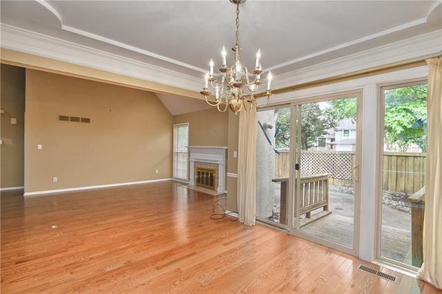 9174 W 102nd Terrace, Overland Park, KS 66212