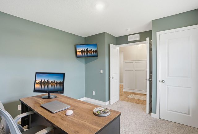 18137 Hidden Creek Trail, Lakeville, MN 55044