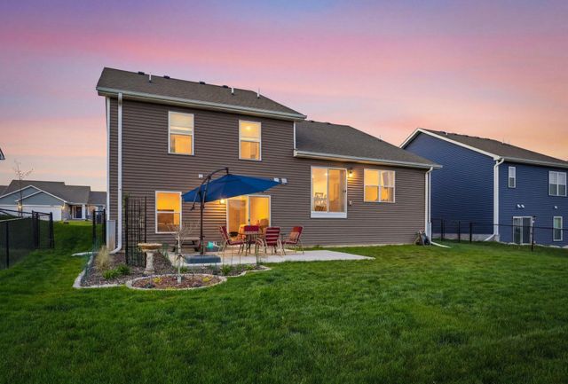 18137 Hidden Creek Trail, Lakeville, MN 55044