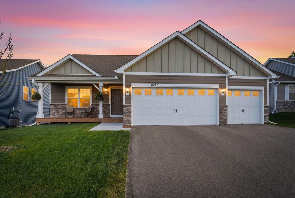 18137 Hidden Creek Trail, Lakeville, MN 55044