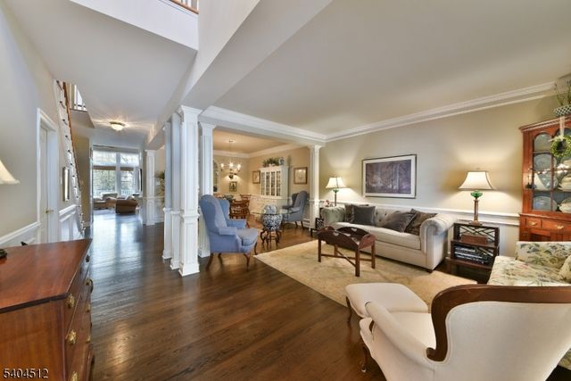 617 Heath Ct, Lambertville City, NJ 08530