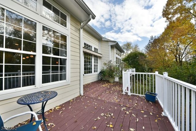 617 Heath Ct, Lambertville City, NJ 08530