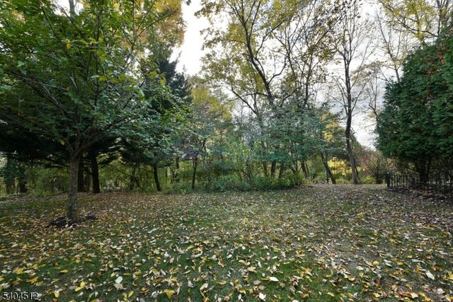 617 Heath Ct, Lambertville City, NJ 08530