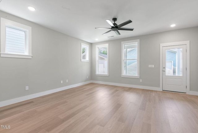 1556 Piney Falls Drive, Wendell, NC 27591