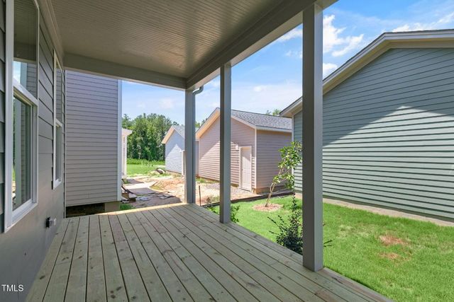 1556 Piney Falls Drive, Wendell, NC 27591