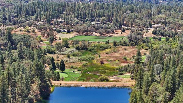 1710 Sierra View Dr, Meadow Vista, CA 95722