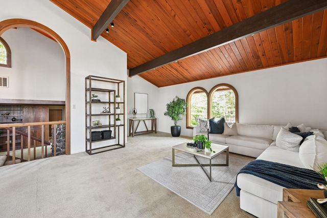 1710 Sierra View Dr, Meadow Vista, CA 95722