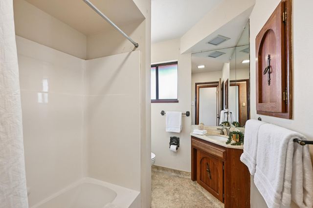 1710 Sierra View Dr, Meadow Vista, CA 95722