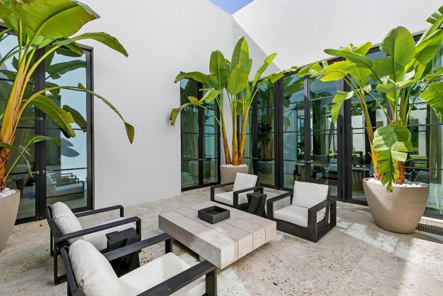 241 Jungle Road, Palm Beach, FL 33480