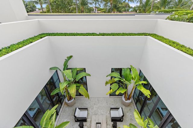 241 Jungle Road, Palm Beach, FL 33480