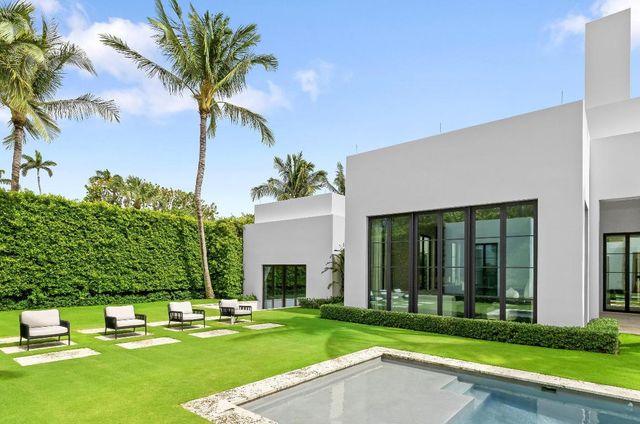 241 Jungle Road, Palm Beach, FL 33480