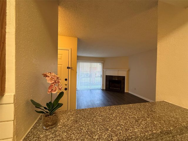 2120 El Paseo Street 2406, Houston, TX 77054