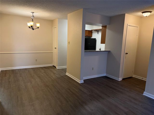 2120 El Paseo Street 2406, Houston, TX 77054