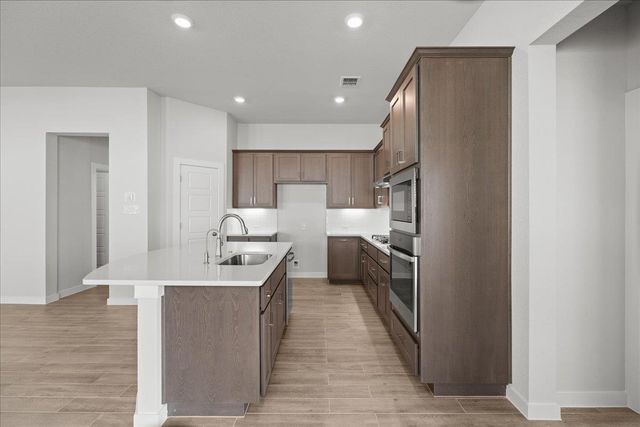 162 Paul Pena DR, San Marcos, TX 78666