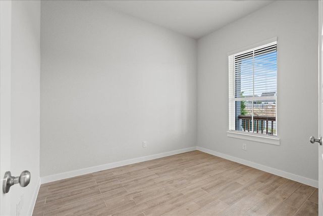 162 Paul Pena DR, San Marcos, TX 78666