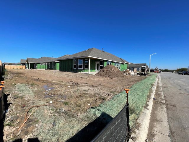 162 Paul Pena DR, San Marcos, TX 78666