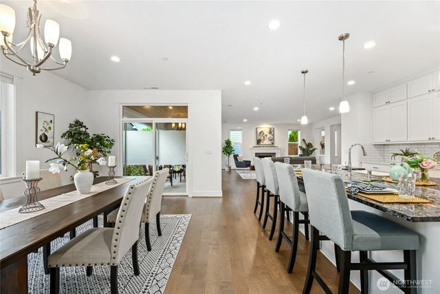 4728 165th Place NE, Redmond, WA 98052