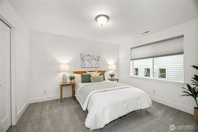 4728 165th Place NE, Redmond, WA 98052