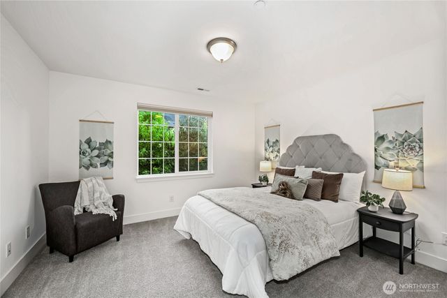 4728 165th Place NE, Redmond, WA 98052