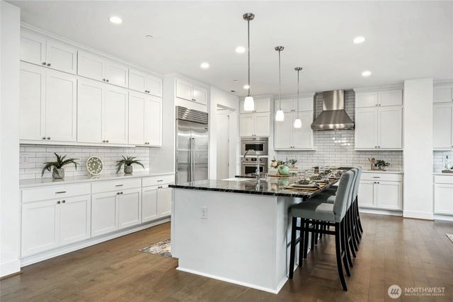 4728 165th Place NE, Redmond, WA 98052