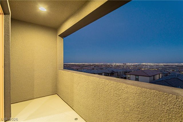 800 Ariel Heights Avenue, Las Vegas, NV 89138