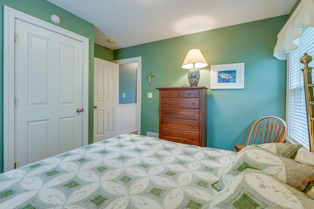 763 Glenview Drive, Howard, OH 43028
