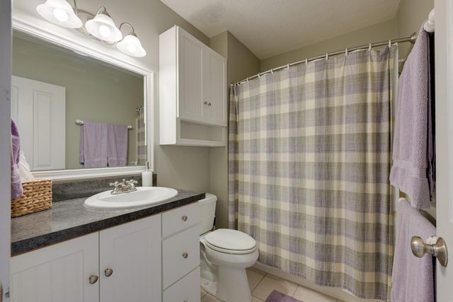 763 Glenview Drive, Howard, OH 43028