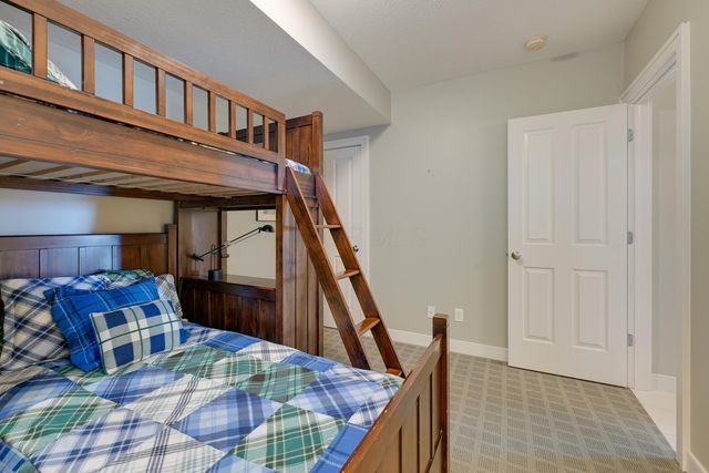 763 Glenview Drive, Howard, OH 43028