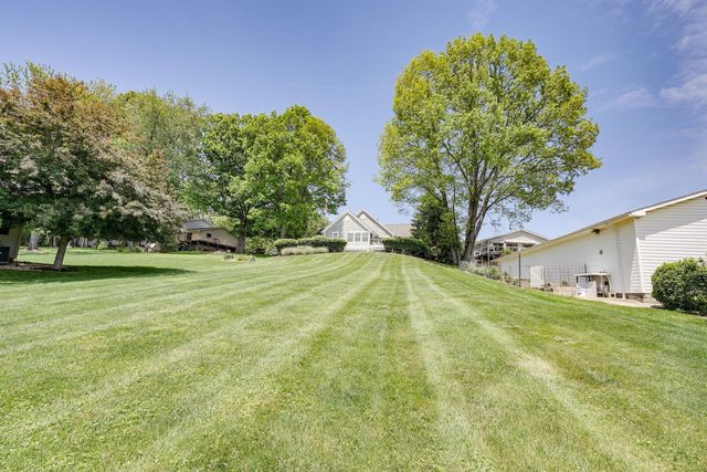 763 Glenview Drive, Howard, OH 43028