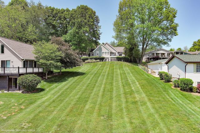 763 Glenview Drive, Howard, OH 43028