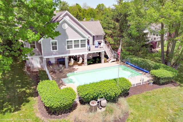 763 Glenview Drive, Howard, OH 43028