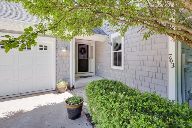 763 Glenview Drive, Howard, OH 43028